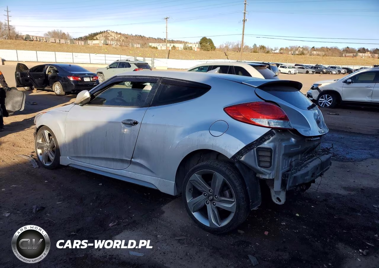 2013 Hyundai Veloster VIN:KMHTC6AE1DU152834 - 2