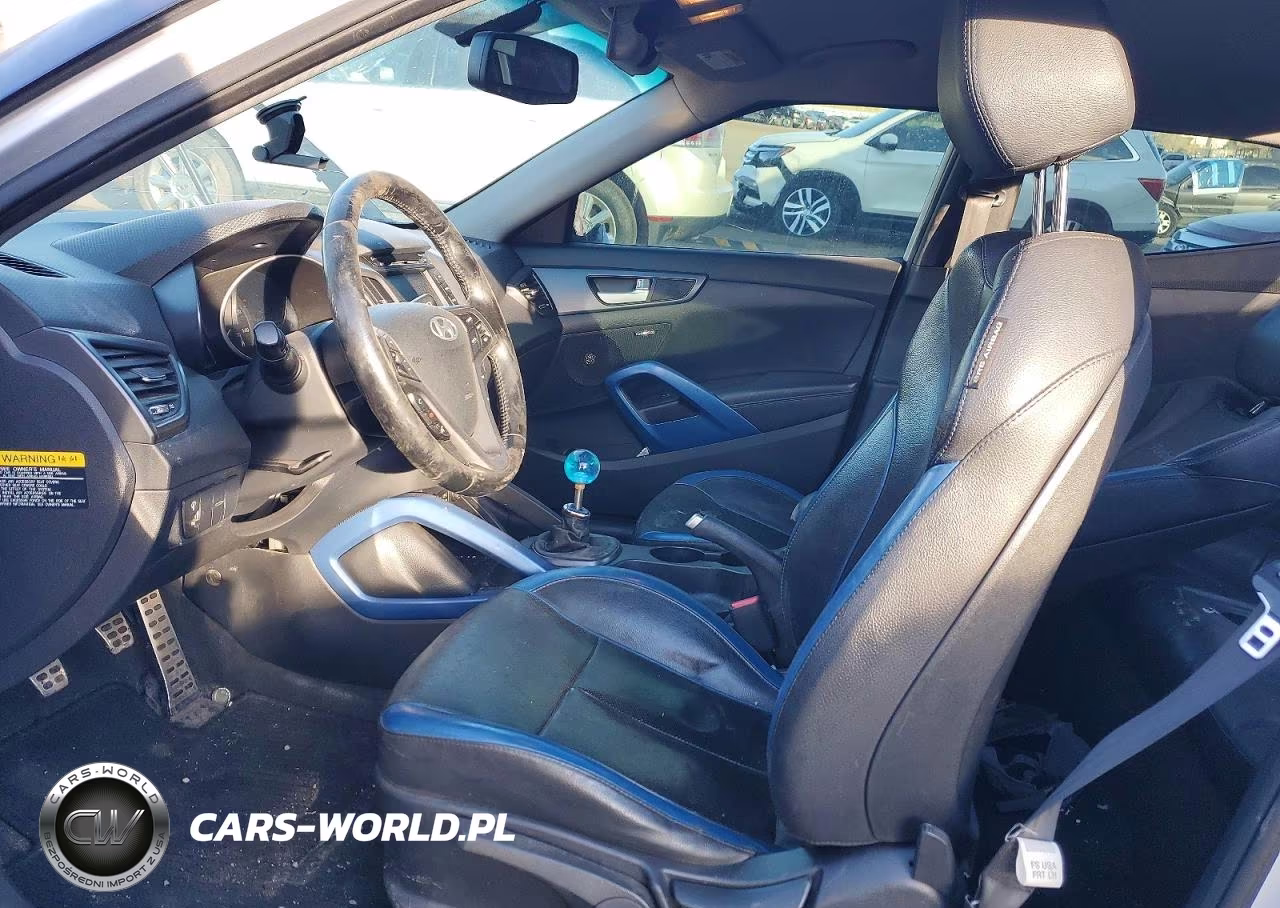 2013 Hyundai Veloster VIN:KMHTC6AE1DU152834 - 7