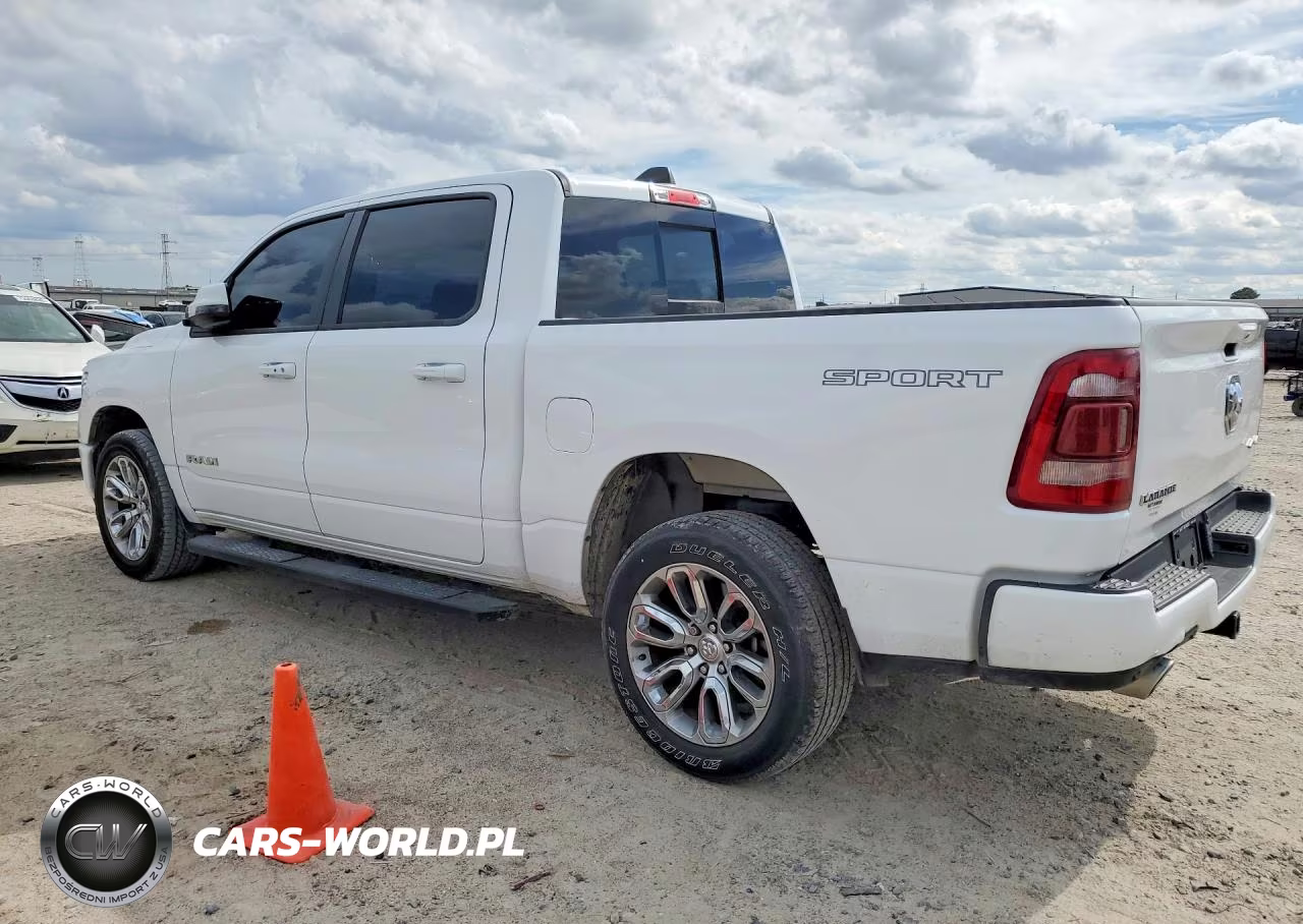 2023 Ram 1500 Laramie VIN:1C6SRFJTXPN638268 - 2