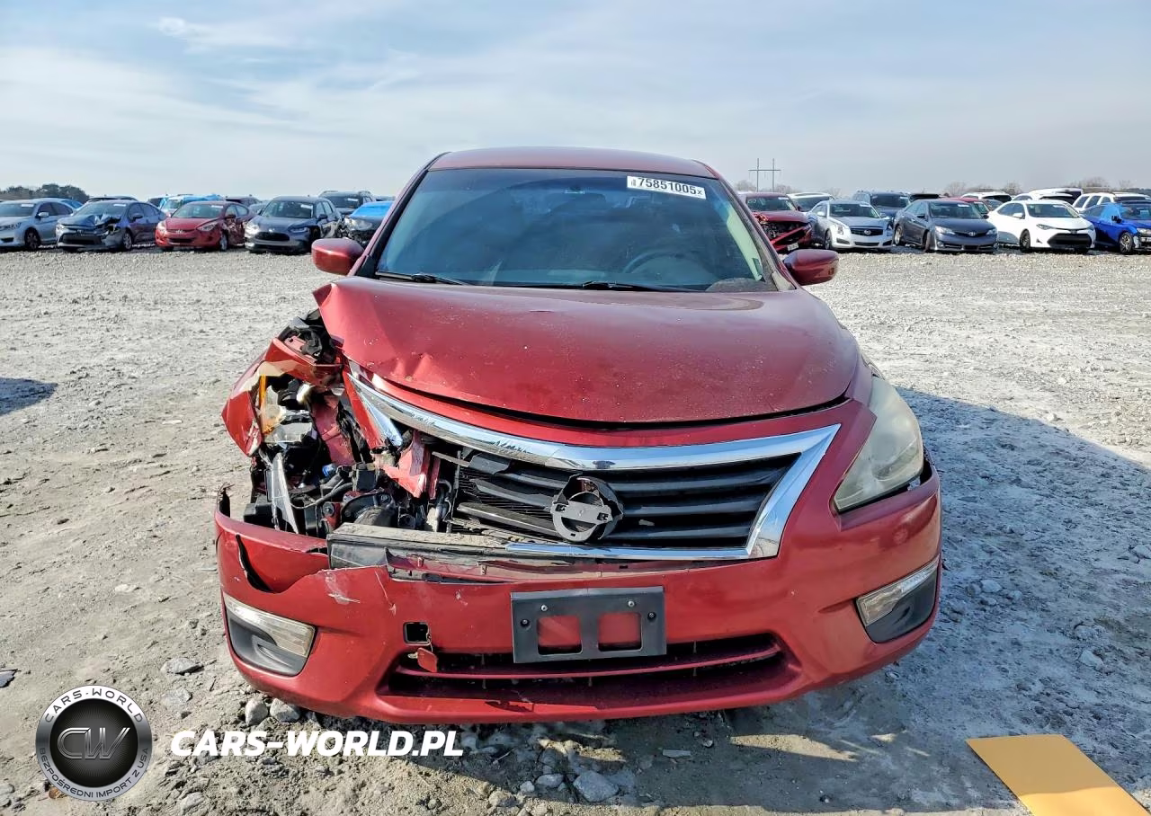 2015 Nissan Altima 2.5 VIN:1N4AL3AP2FN323430 - 5