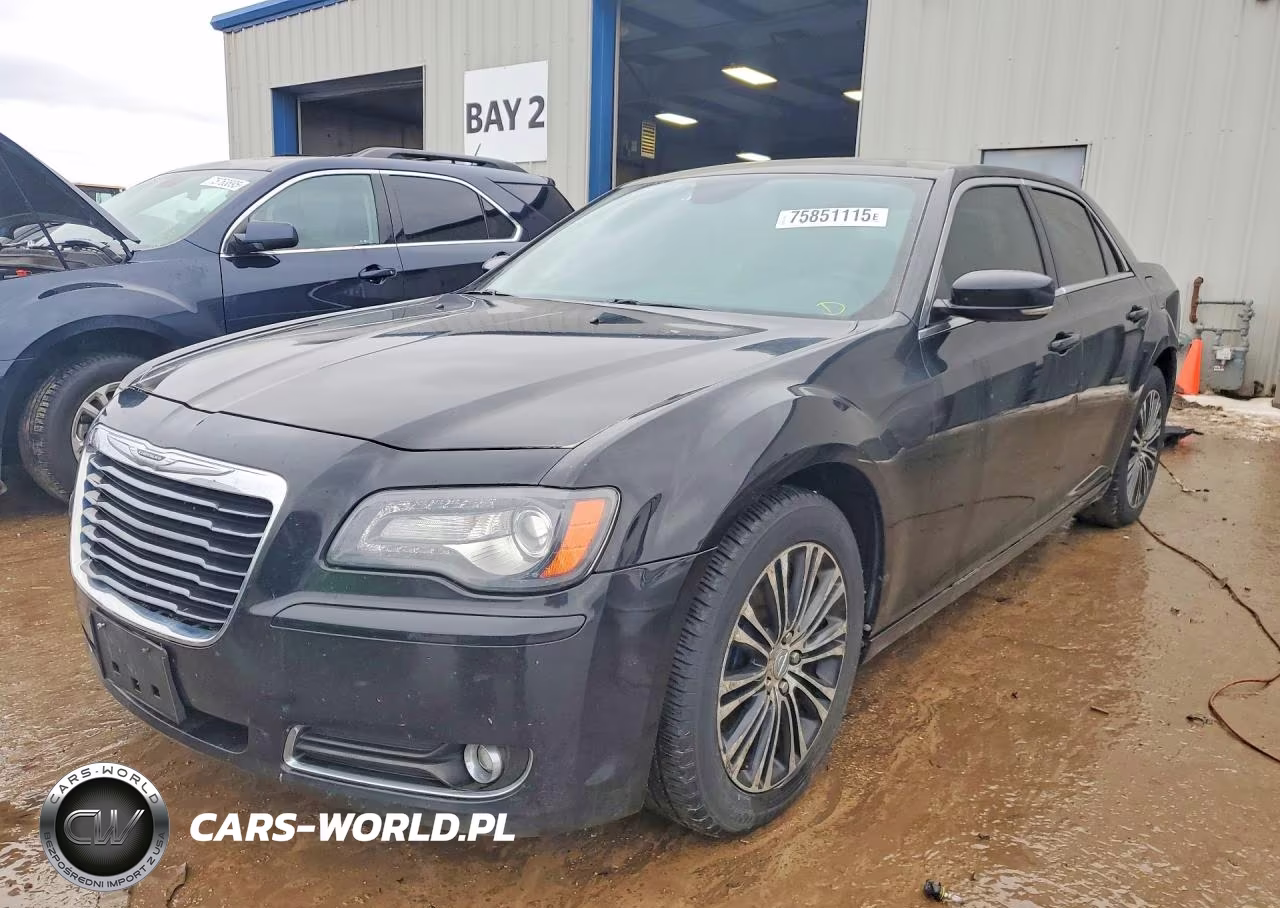 2012 Chrysler 300 S – zdjęcie 1 z 13