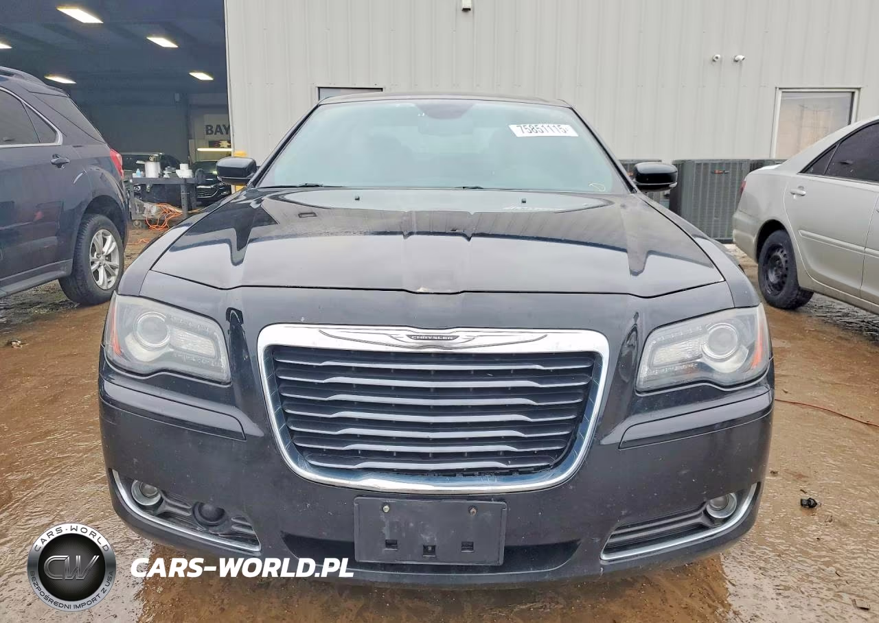 2012 Chrysler 300 S VIN:2C3CCAJT4CH115904 - 5