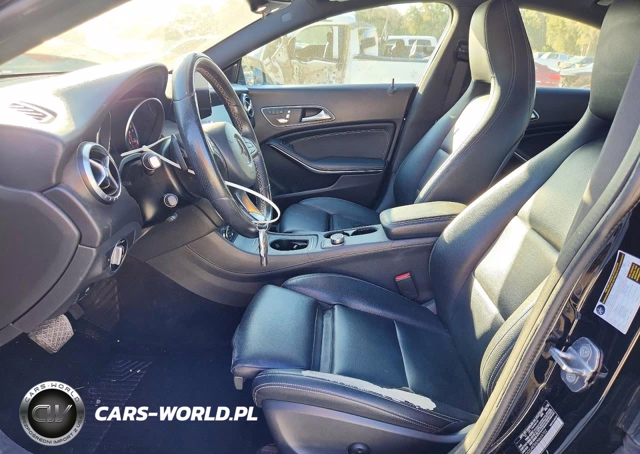 2018 Mercedes-Benz Cla 250 VIN:WDDSJ4EB8JN669702 - 7