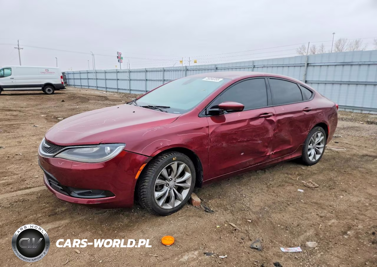 2015 Chrysler 200 S – zdjęcie 1 z 12