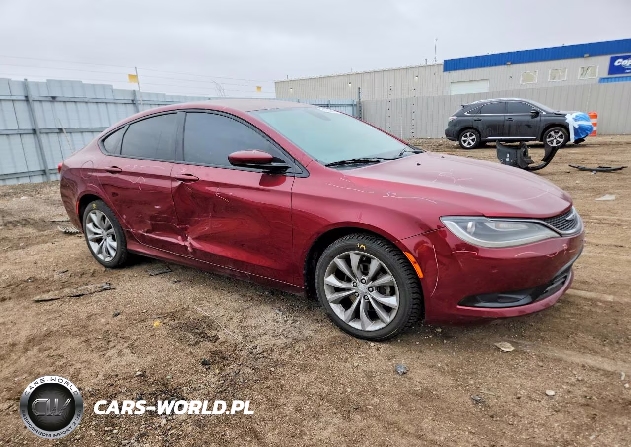 2015 Chrysler 200 S VIN:1C3CCCBB2FN629473 - 4