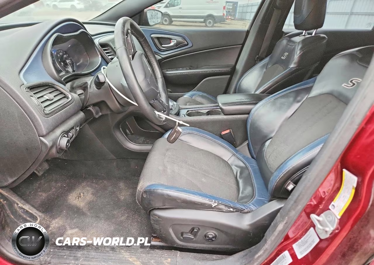 2015 Chrysler 200 S VIN:1C3CCCBB2FN629473 - 7
