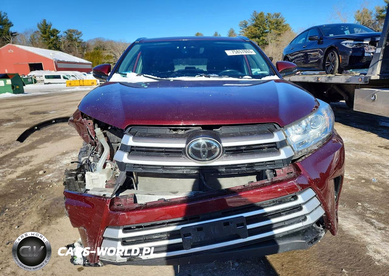 2019 Toyota Highlander Xle VIN:5TDJZRFH4KS959316 - 5