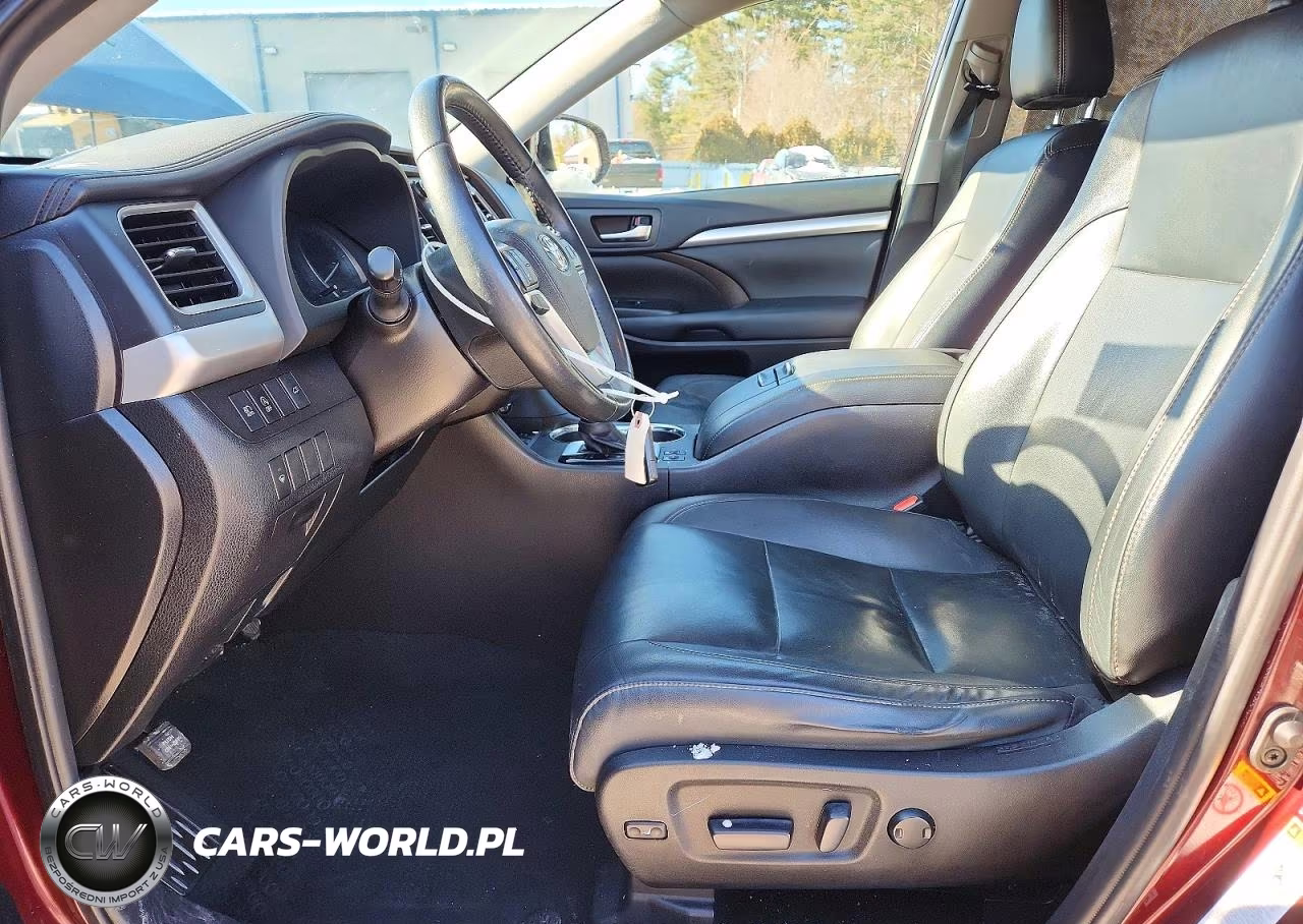 2019 Toyota Highlander Xle VIN:5TDJZRFH4KS959316 - 7