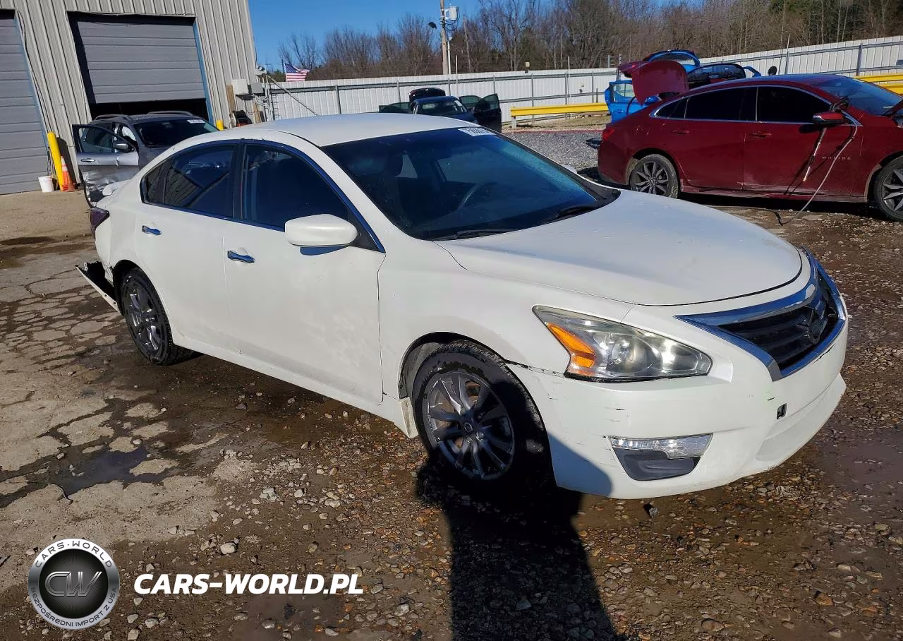 2015 Nissan Altima 2.5 S VIN:1N4AL3AP0FC471748 - 4