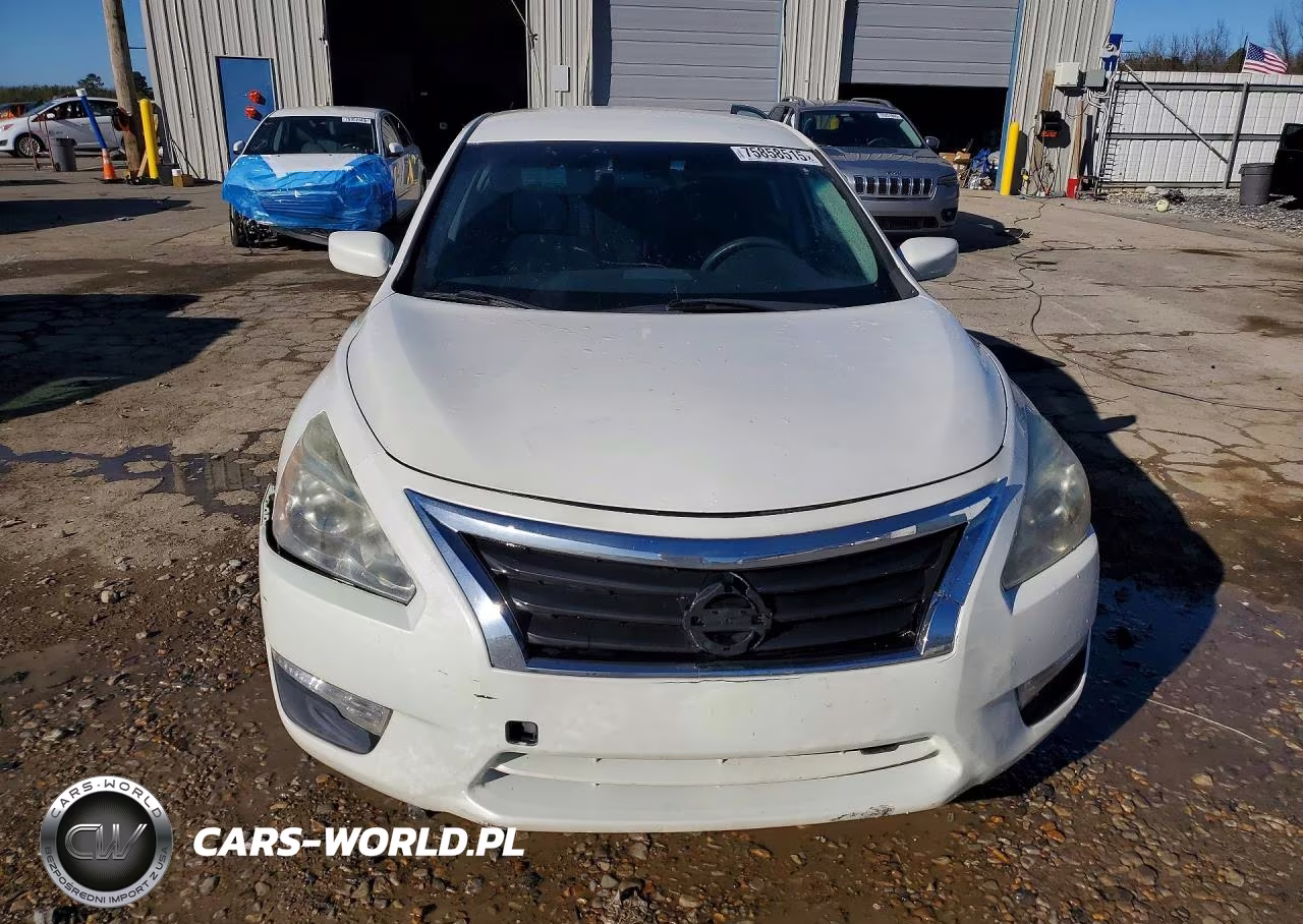2015 Nissan Altima 2.5 S VIN:1N4AL3AP0FC471748 - 5