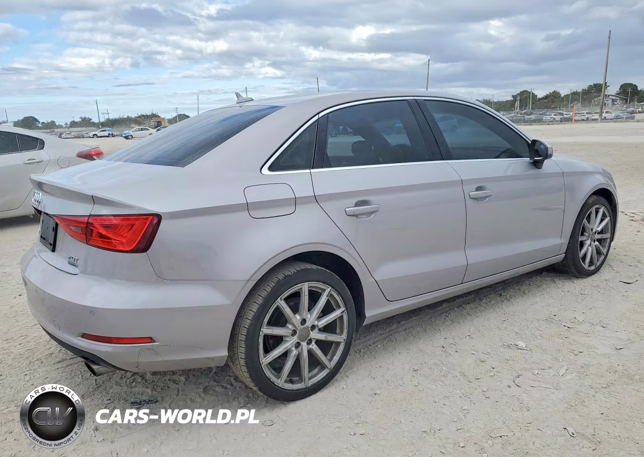 2015 Audi A3 Premium Plus VIN:WAUEFGFF3F1084811 - 3