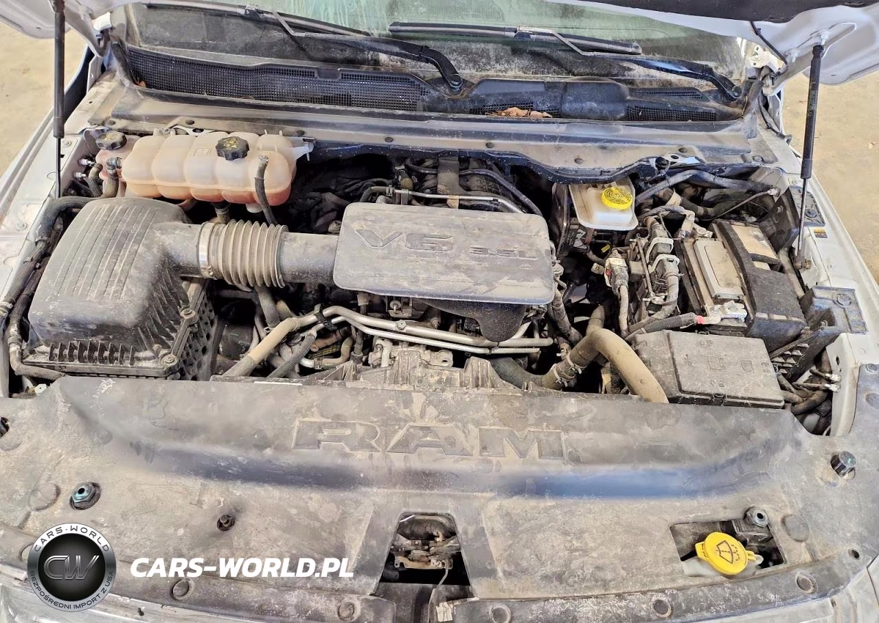 2025 Ram 1500 Big Horn VIN:1C6RRFBG2SN659253 - 11