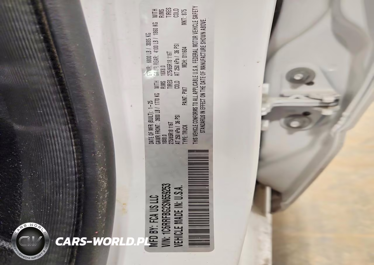 2025 Ram 1500 Big Horn VIN:1C6RRFBG2SN659253 - 13