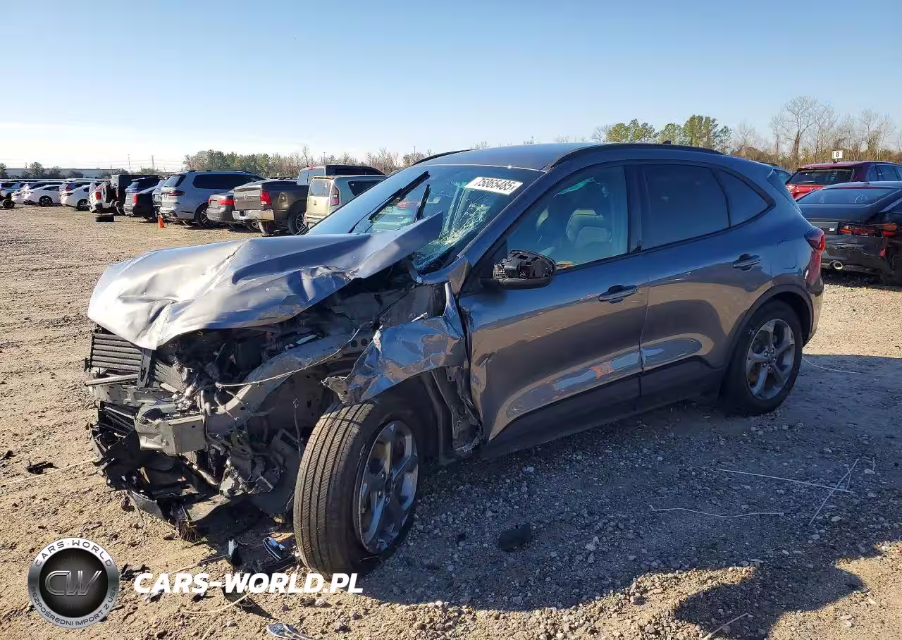 2025 Ford Escape St Line