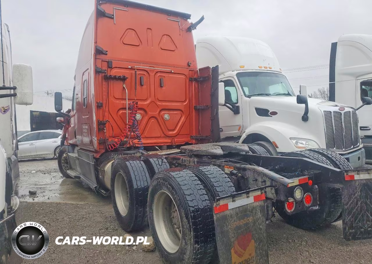 2020 Freightliner Cascadia 126 Semi Truck VIN:1FUJHHDR2LLLK2171 - 3