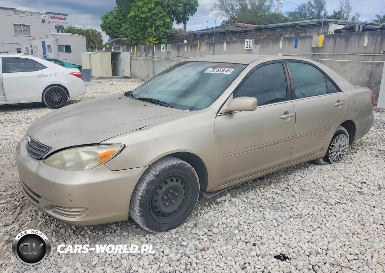 2003 Toyota Camry Le