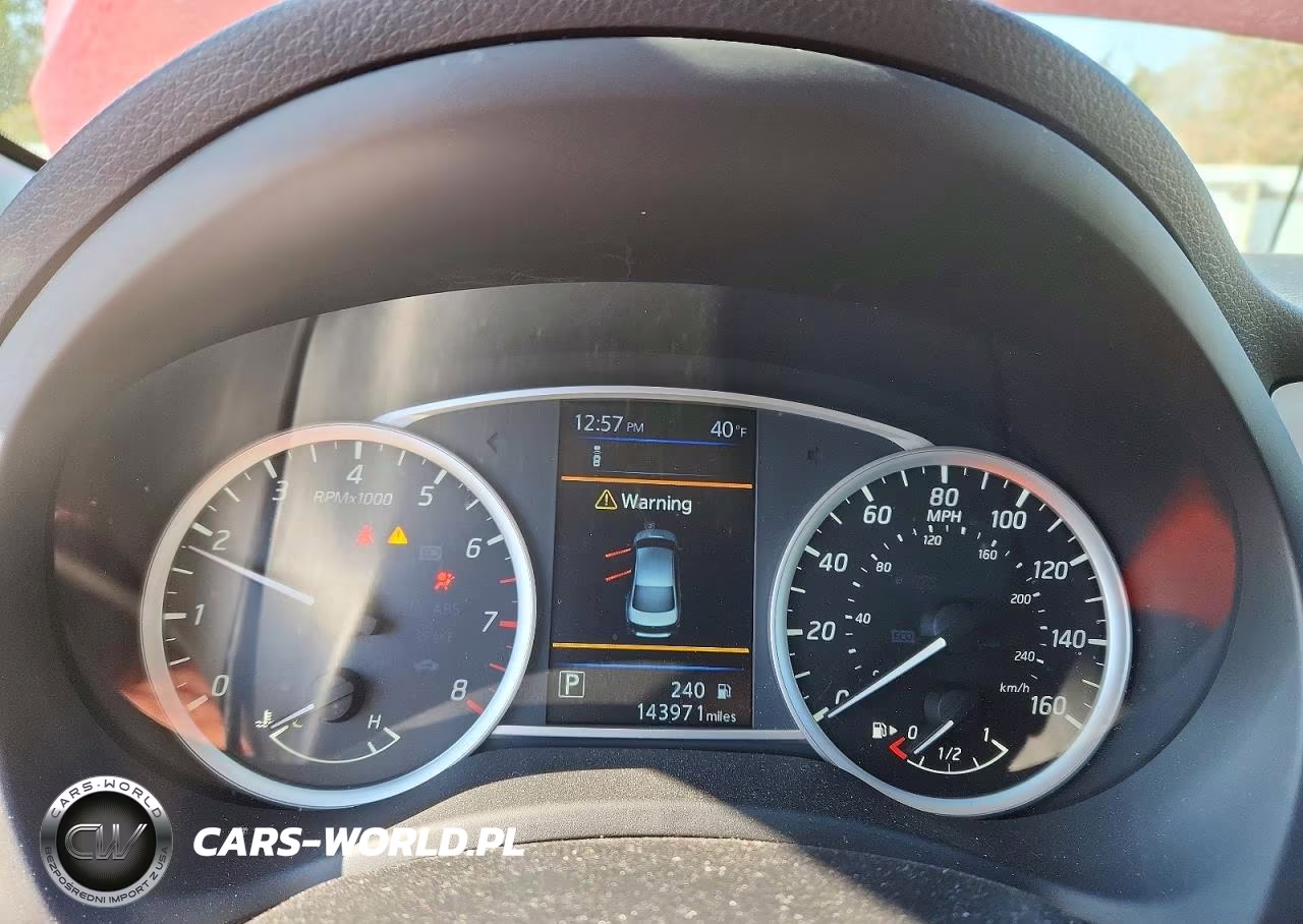 2019 Nissan Sentra S VIN:3N1AB7AP9KY230991 - 9