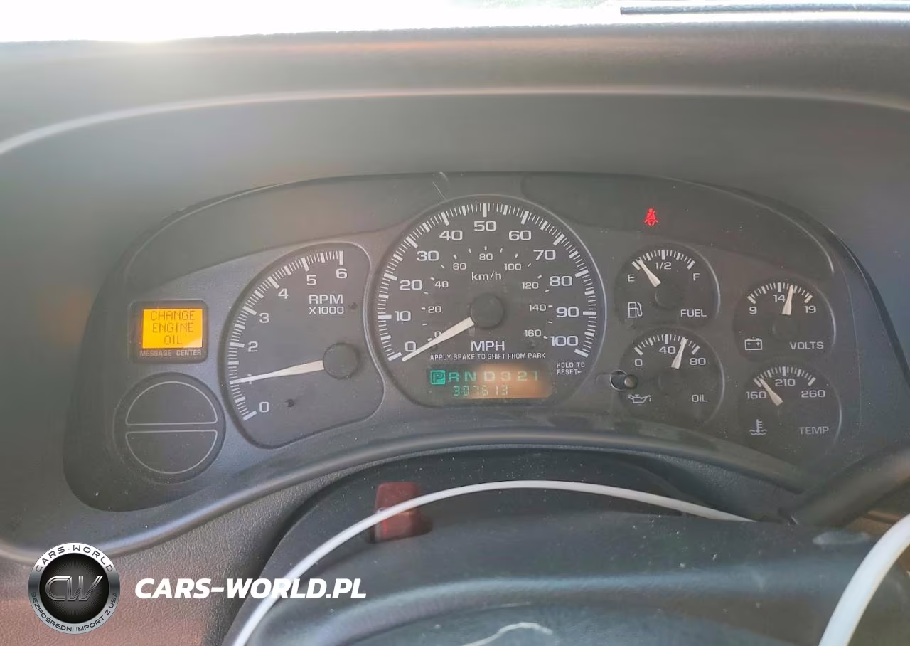 2002 Chevrolet Suburban C1500 VIN:3GNEC16T62G229826 - 9