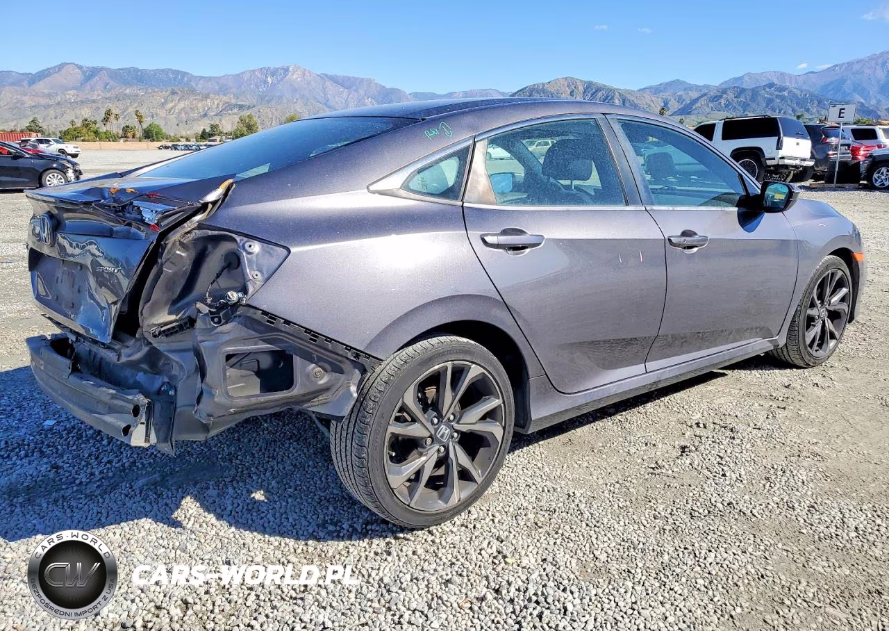 2019 Honda Civic Sport VIN:19XFC2E80KE003597 - 3