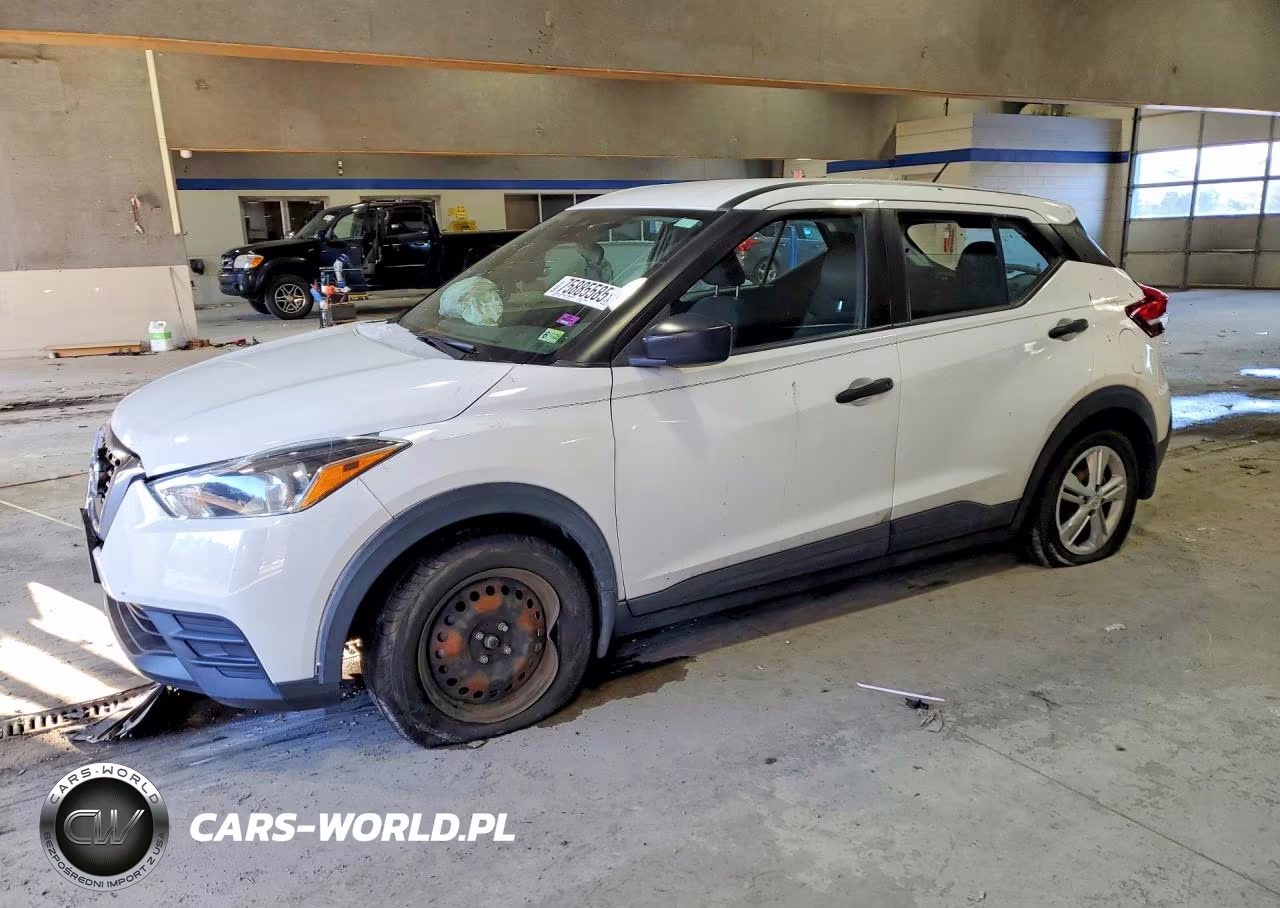 2020 Nissan Kicks S