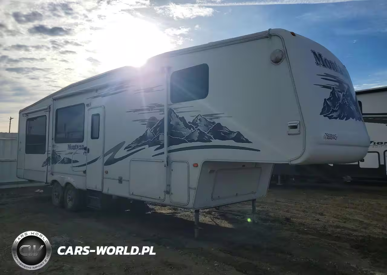 2006 Kutb Montana - Camper VIN:4YDF365246D516858 - 2