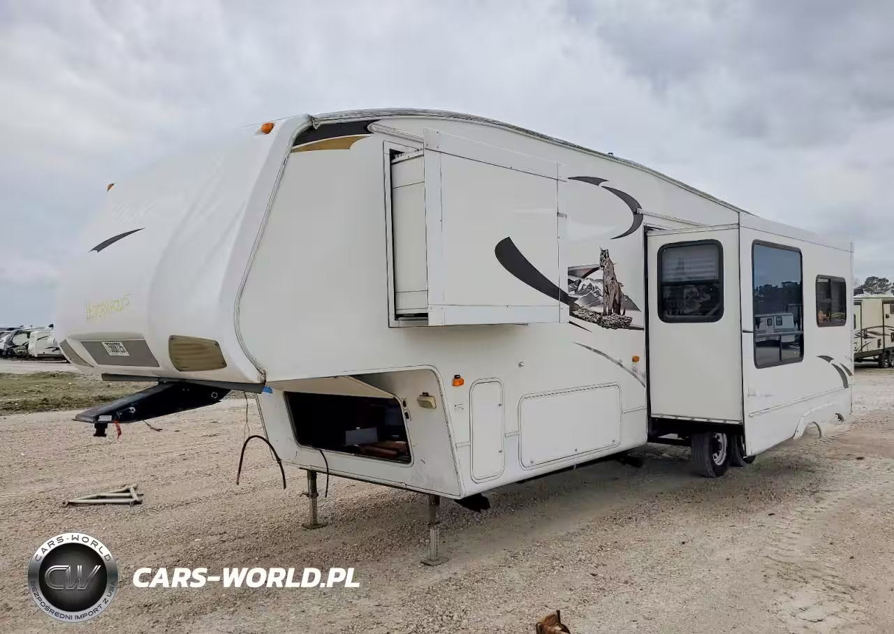 2010 Kutb Cougar - Camper VIN:4YDF32228A2501233 - 2