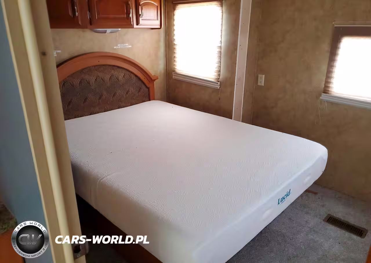2010 Kutb Cougar - Camper VIN:4YDF32228A2501233 - 6