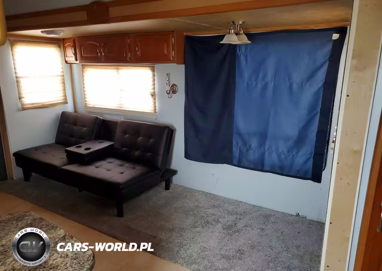 2010 Kutb Cougar - Camper VIN:4YDF32228A2501233 - 8