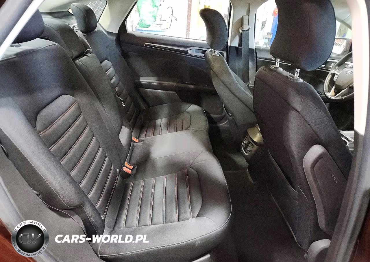 2015 Ford Fusion Se VIN:3FA6P0T93FR212051 - 10