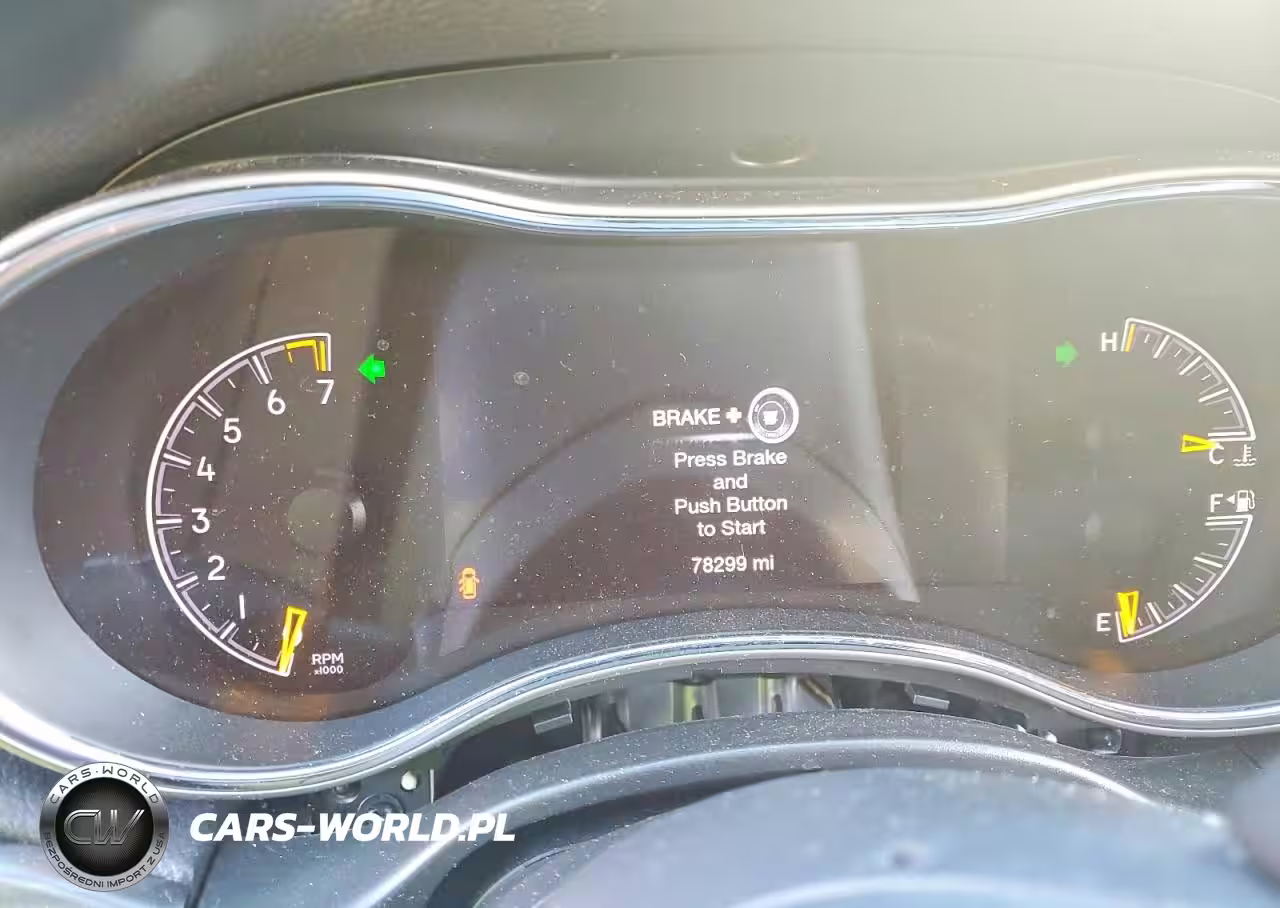 2020 Jeep Grand Cherokee Laredo VIN:1C4RJFAGXLC377621 - 9