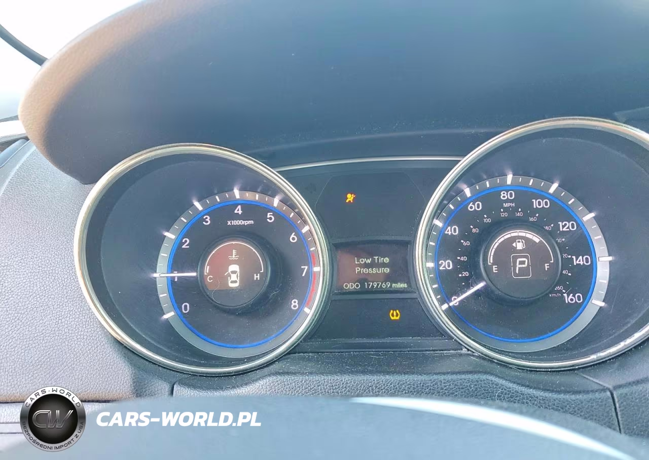 2011 Hyundai Sonata Gls VIN:5NPEB4AC1BH295115 - 9