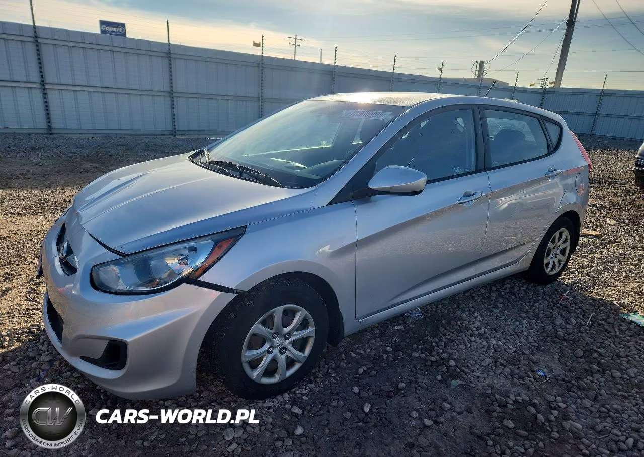 2012 Hyundai Accent Gs