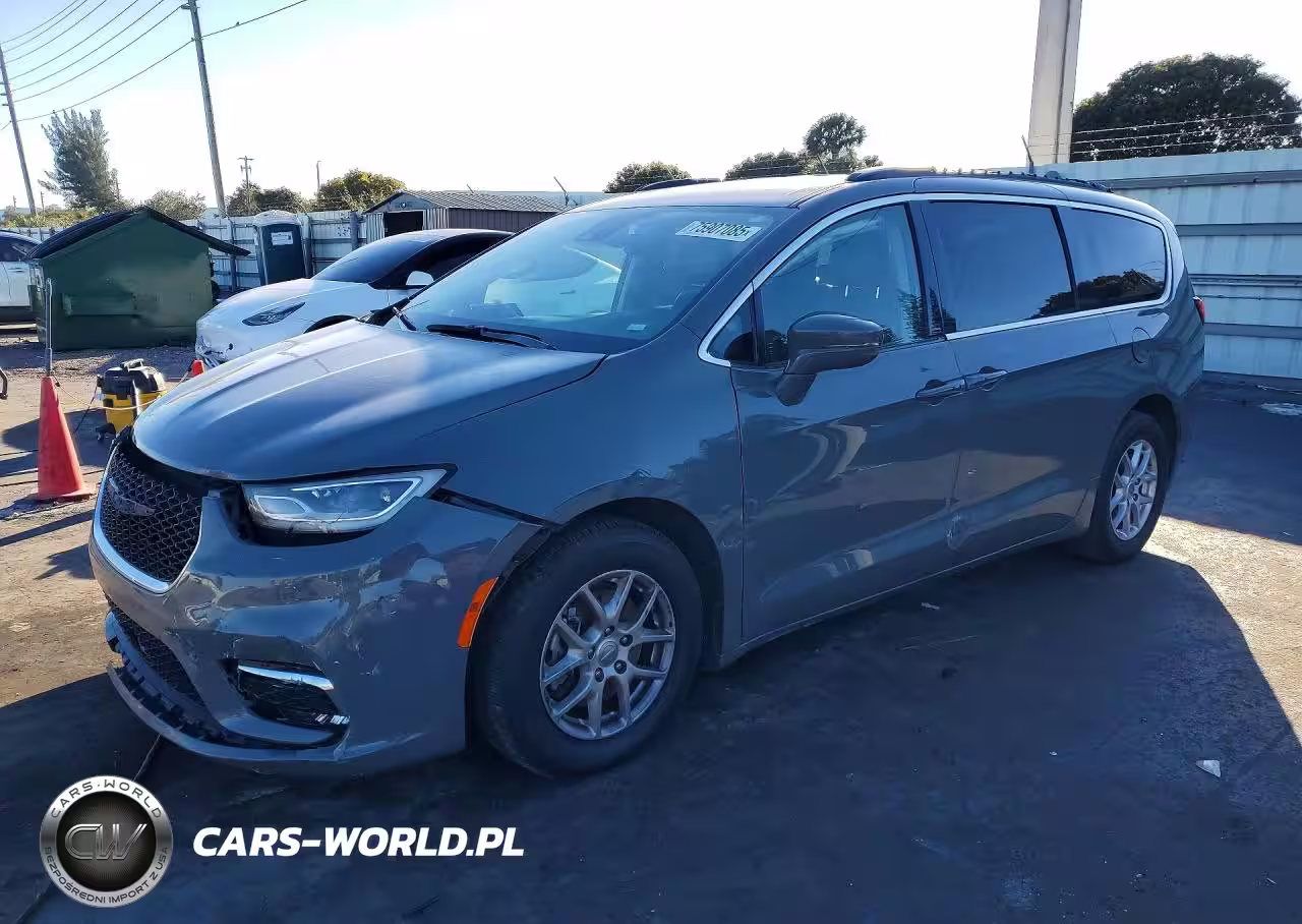 2022 Chrysler Pacifica Touring L