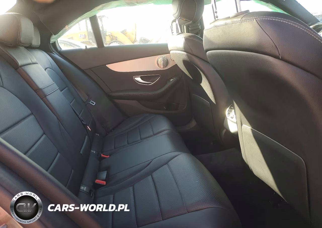 2018 Mercedes-Benz C 300 4Matic VIN:55SWF4KB5JU278876 - 10
