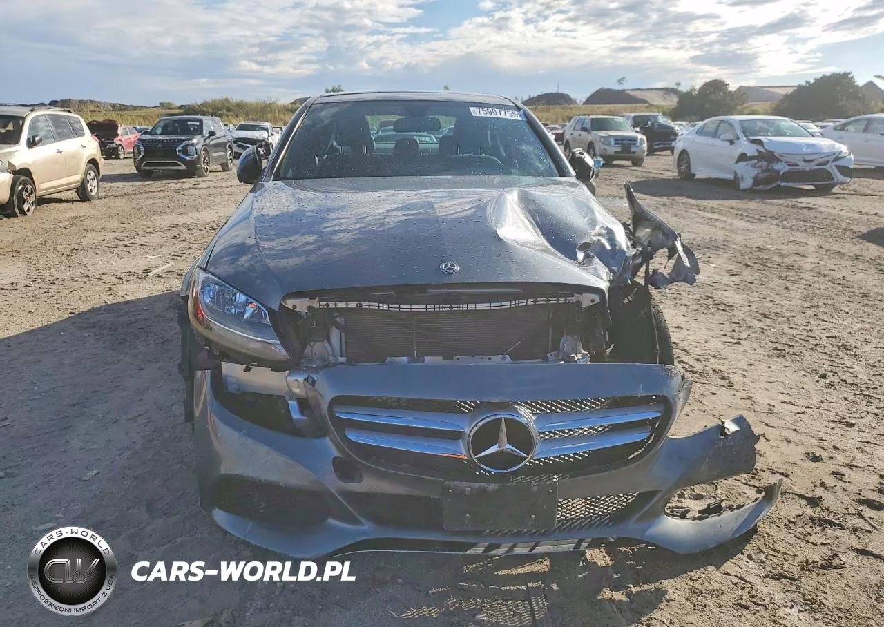 2018 Mercedes-Benz C 300 4Matic VIN:55SWF4KB5JU278876 - 5
