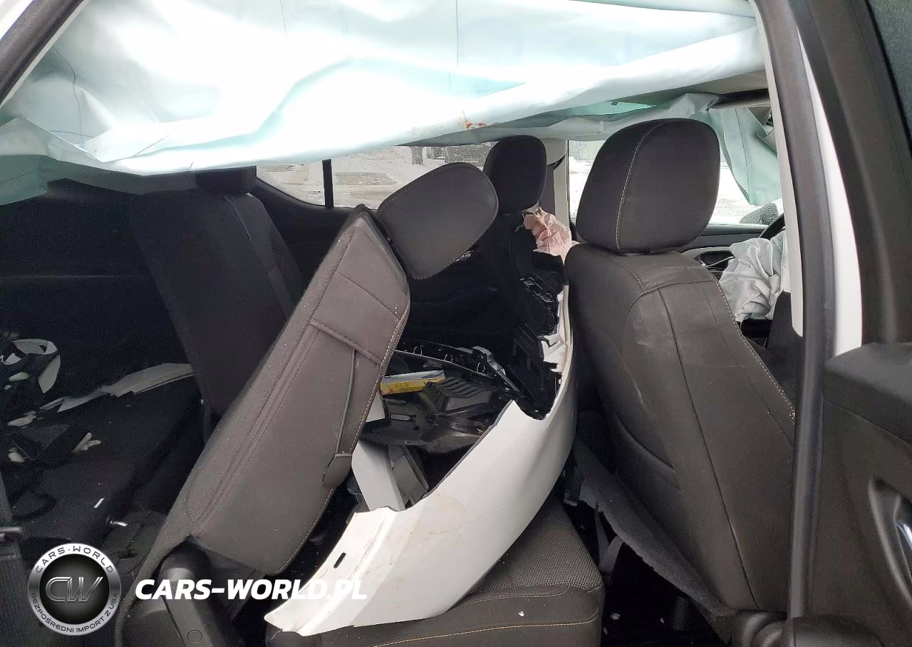 2020 Chevrolet Traverse Ls VIN:1GNERFKW1LJ100548 - 11
