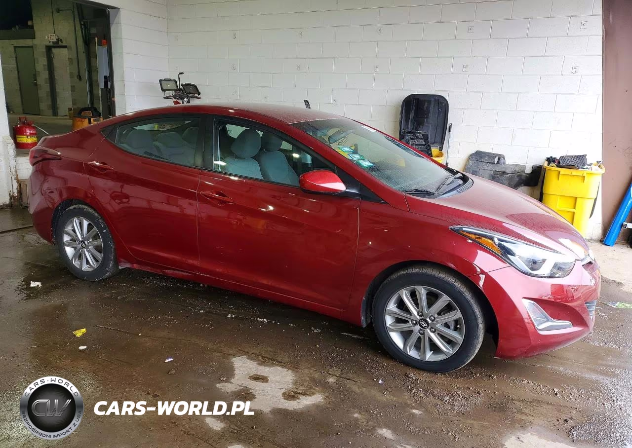2014 Hyundai Elantra VIN:5NPDH4AE4EH482963 - 4