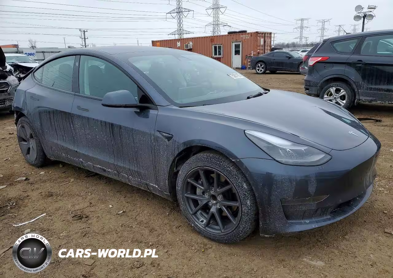 2023 Tesla Model 3 VIN:5YJ3E1EA2PF613996 - 4