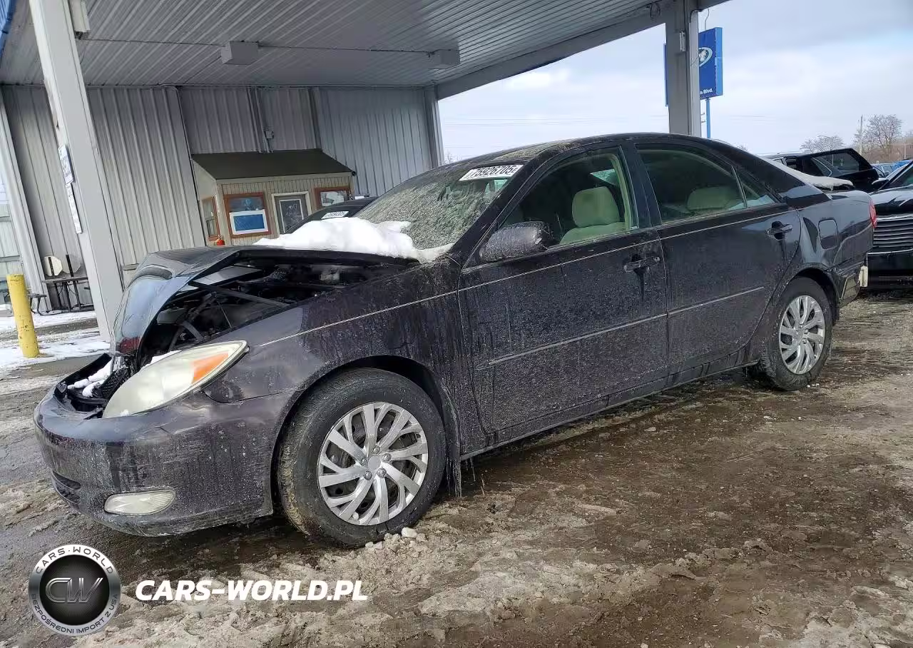2004 Toyota Camry Le