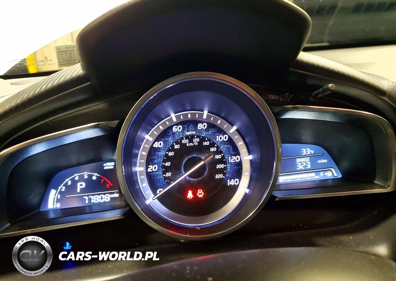 2017 Toyota Yaris Ia Base VIN:3MYDLBYV2HY155639 - 9