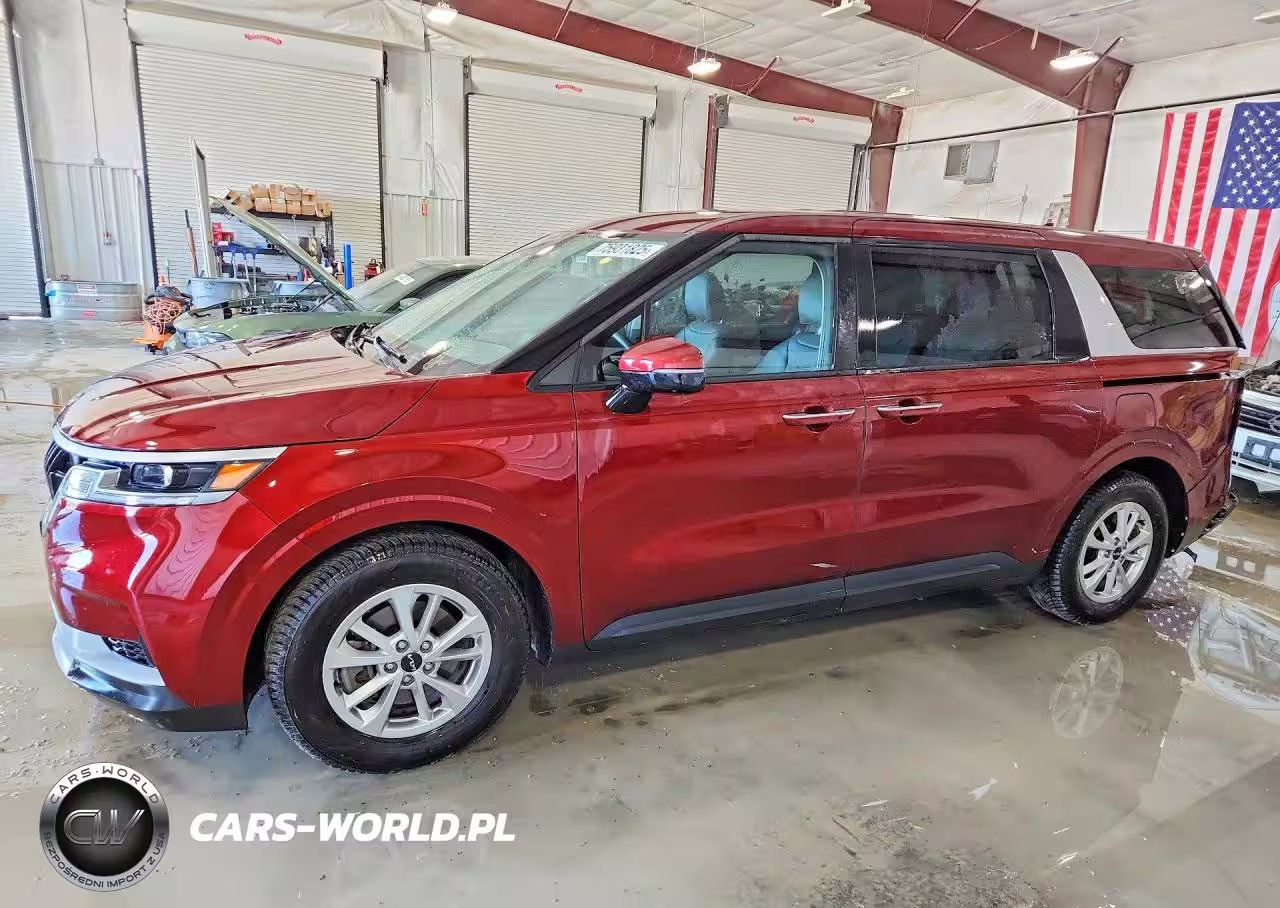 2024 Kia Carnival Lx