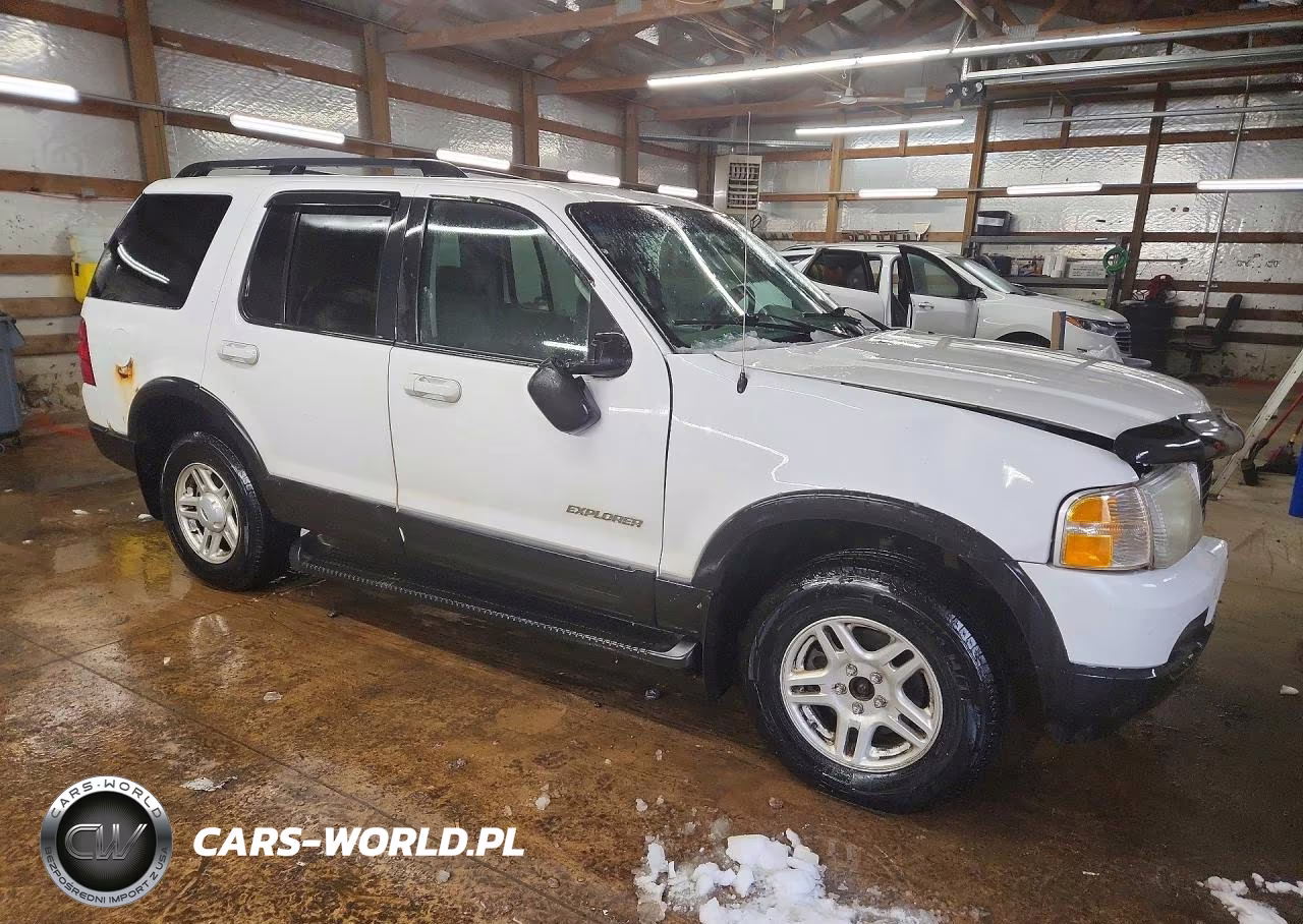 2002 Ford Explorer Xlt VIN:1FMZU73E22UC10232 - 4