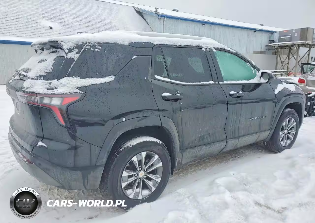 2025 Chevrolet Equinox Lt VIN:3GNAXHEG8SL104852 - 3