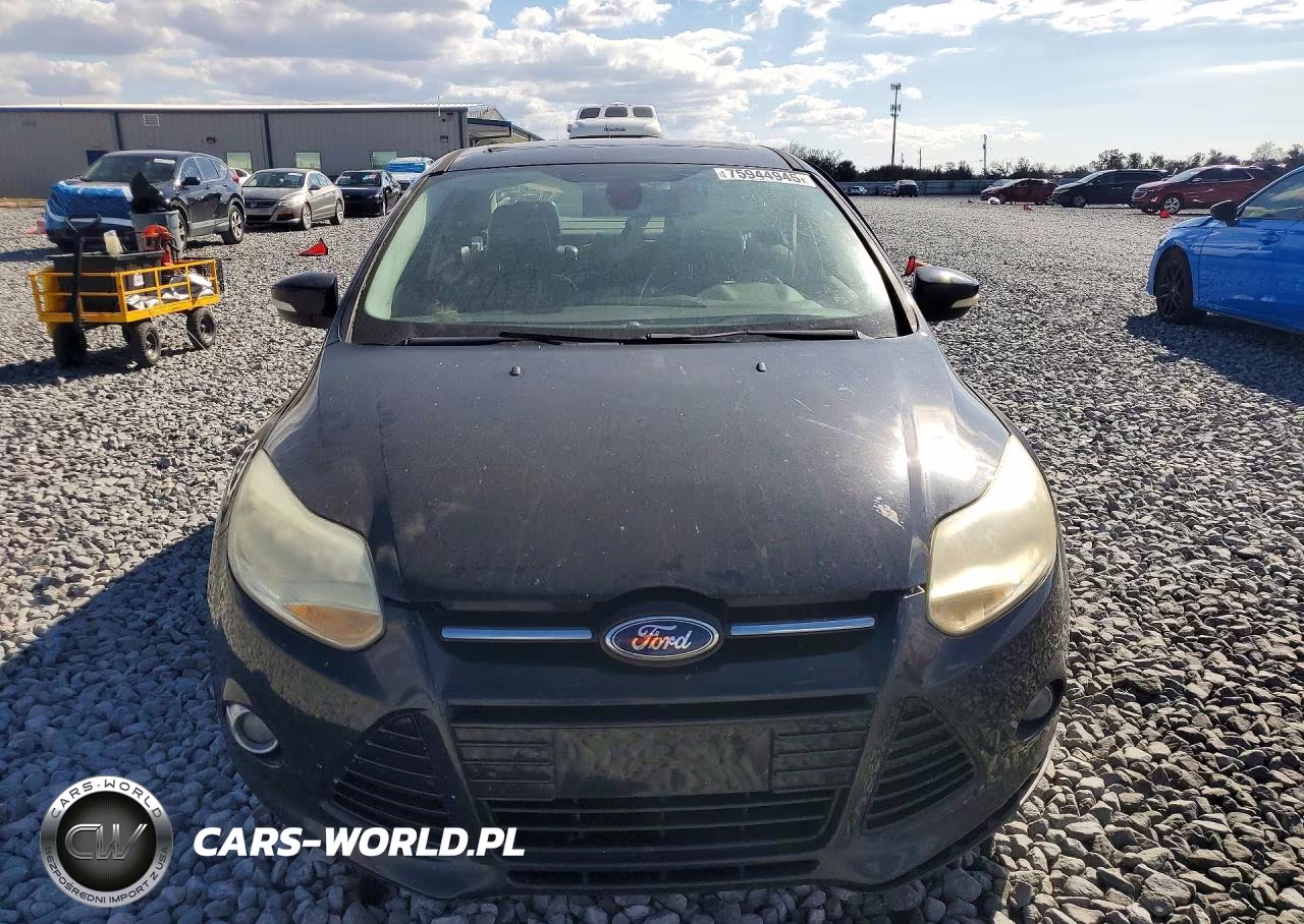2012 Ford Focus Sel VIN:1FAHP3H25CL421582 - 5