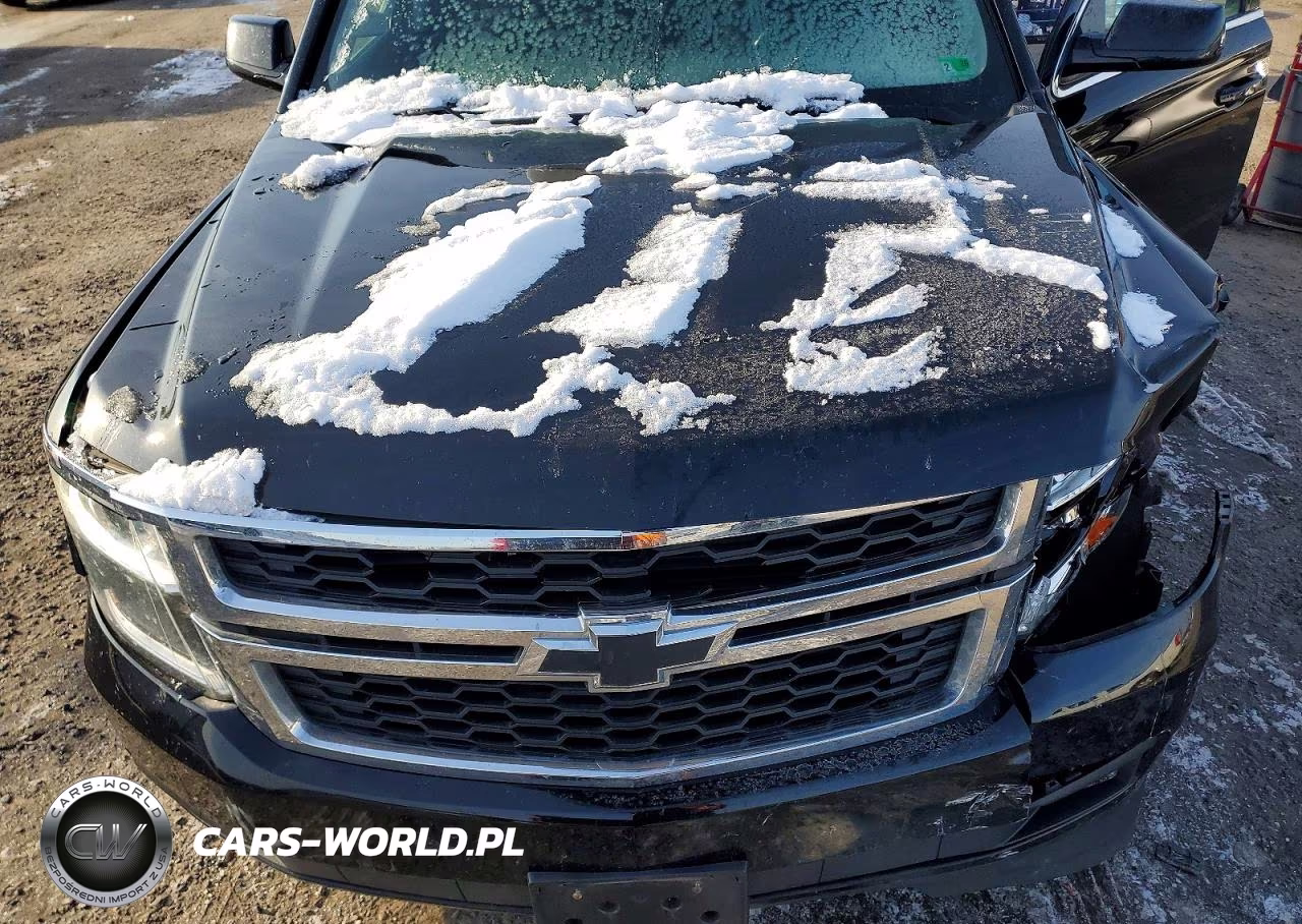 2018 Chev Suburban K1500 Ls VIN:1GNSKGKC7JR261410 - 12