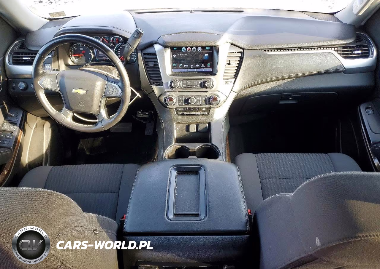 2018 Chev Suburban K1500 Ls VIN:1GNSKGKC7JR261410 - 8