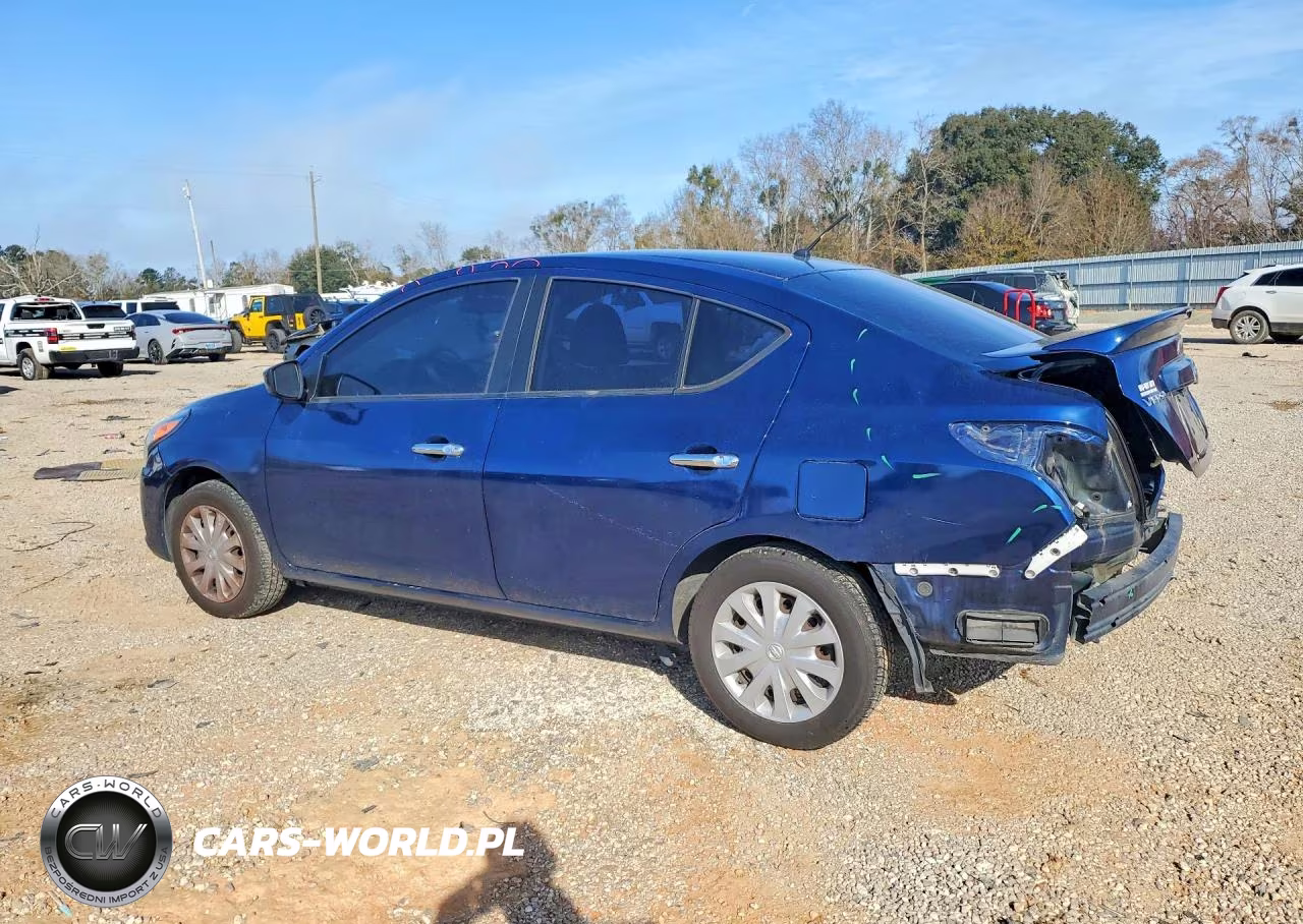 2018 Nissan Versa S VIN:3N1CN7AP0JL886248 - 2