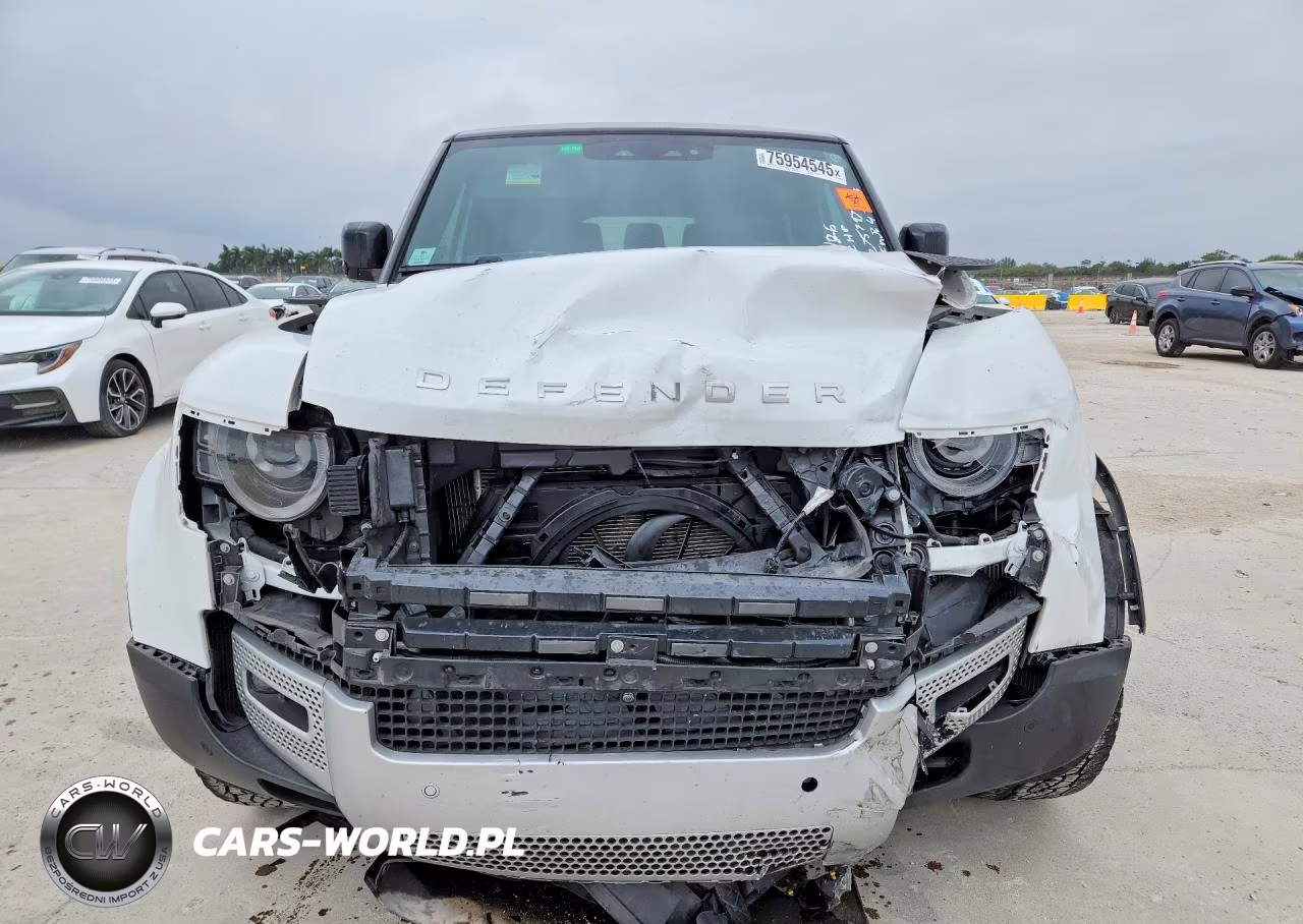 2024 Land Rover Defender 130 S VIN:SALEJFEU0R2275797 - 5