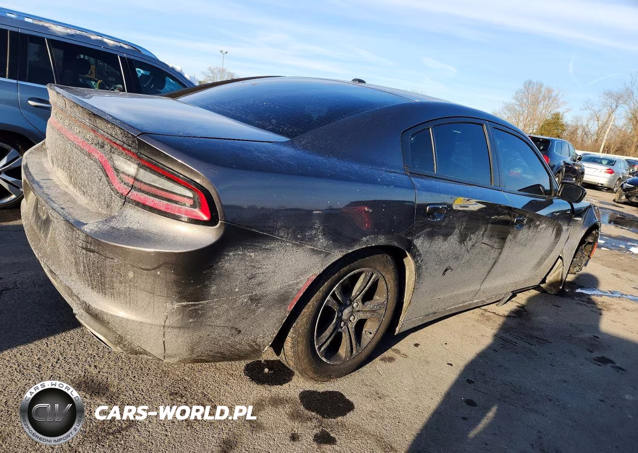2019 Dodge Charger Sxt VIN:2C3CDXBG6KH657831 - 3