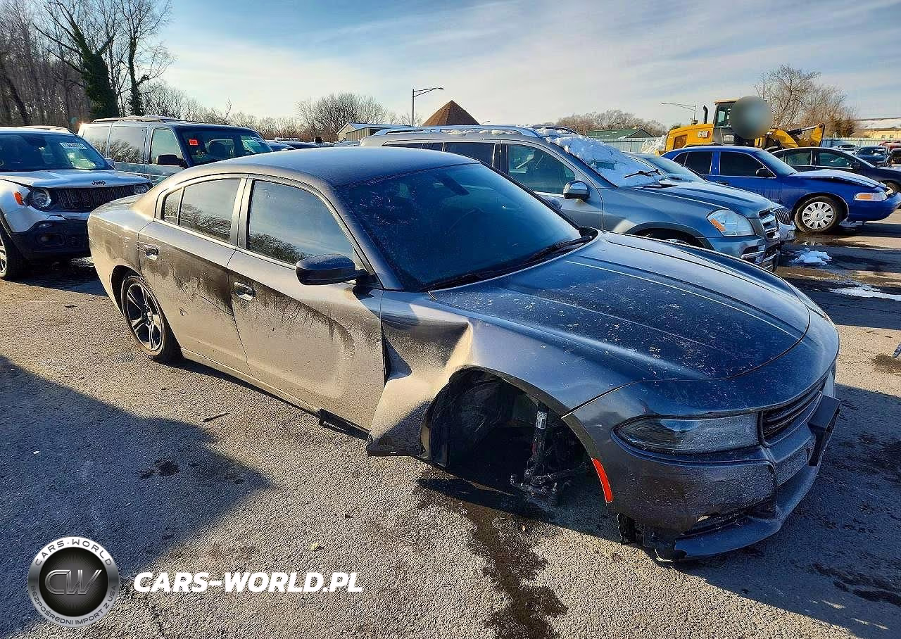 2019 Dodge Charger Sxt VIN:2C3CDXBG6KH657831 - 4